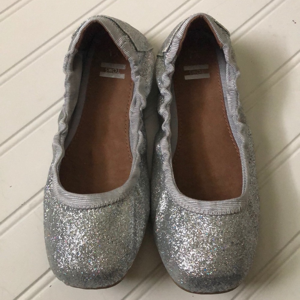 TOMS Girls Silver Sparkle Slip On Flats Shoes